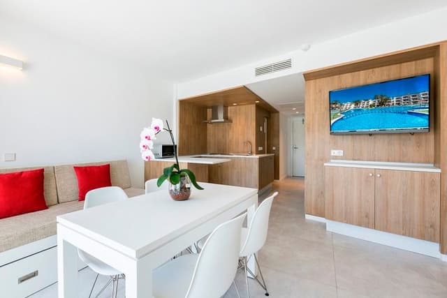 APARTMENT CAPACITY 2
