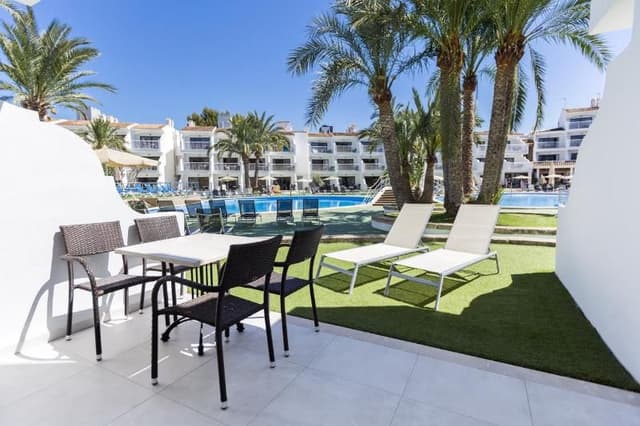 APARTMENT PREMIUM