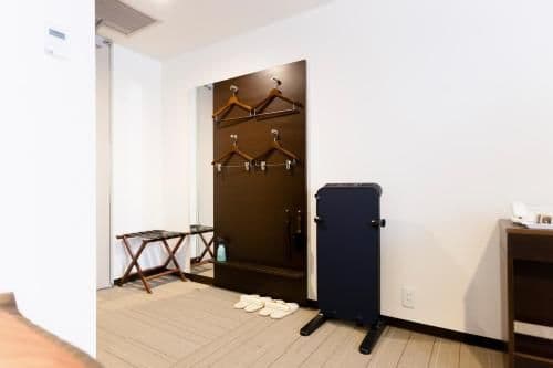 Grand Twin Room - Non-Smoking