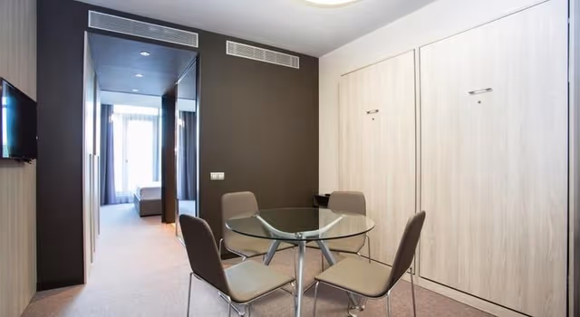 JUNIOR SUITE EXECUTIVE