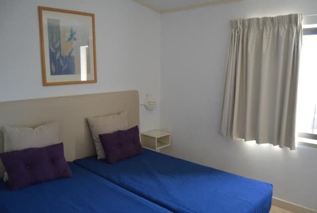APARTMENT CAPACITY 2 ONE BEDROOM