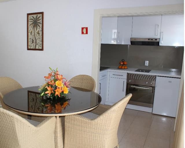 APARTMENT CAPACITY 4 ONE BEDROOM