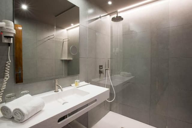 SUITE STANDARD