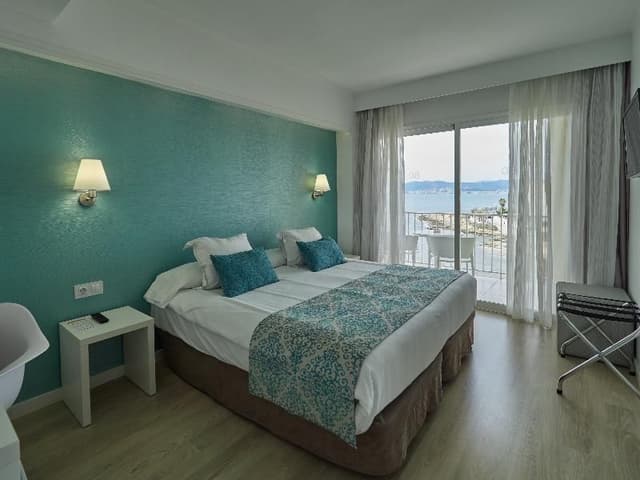 Double or Twin SEA VIEW