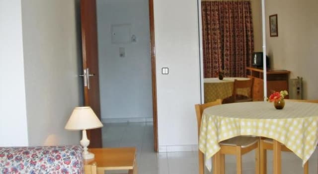 APARTMENT ONE BEDROOM