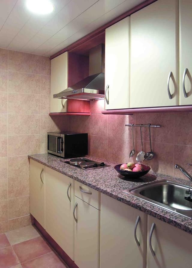 APARTMENT CAPACITY 6 TWO BEDROOMS