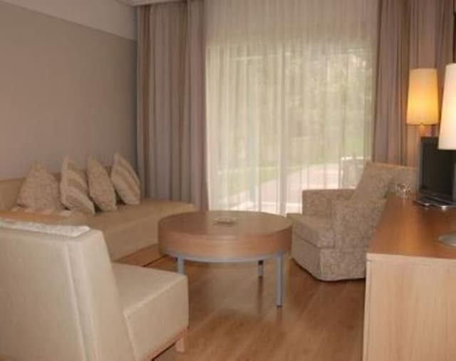 VILLA THREE BEDROOMS
