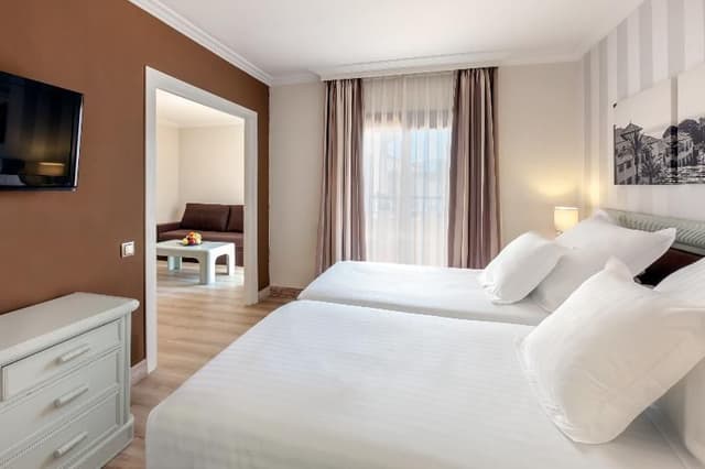 JUNIOR SUITE CAPACITY 3