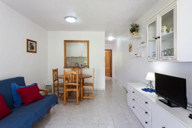 APARTMENT CAPACITY 4 ONE BEDROOM