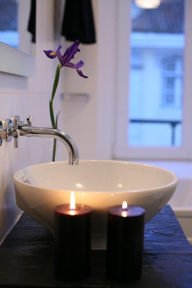 SUITE CAPACITY 3