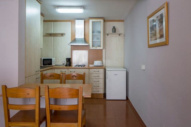 APARTMENT CAPACITY 6 TWO BEDROOMS