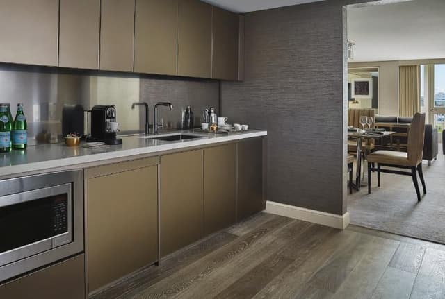 SUITE STANDARD