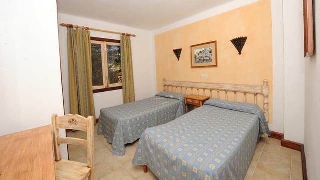 APARTMENT CAPACITY 6 TWO BEDROOMS