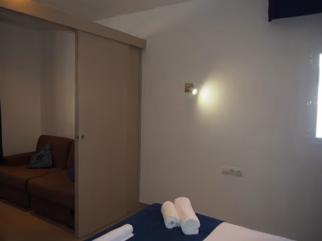 SUITE WITH AIR CONDITIONING
