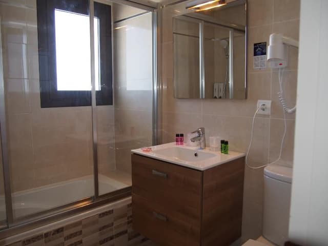 SUITE WITH AIR CONDITIONING