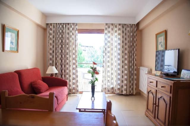 APARTMENT CAPACITY 4