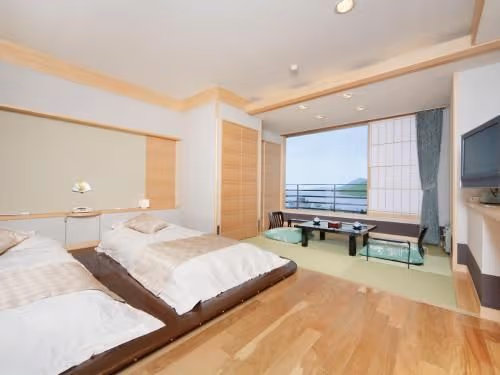 Room with Tatami Area with Ocean View South Wing