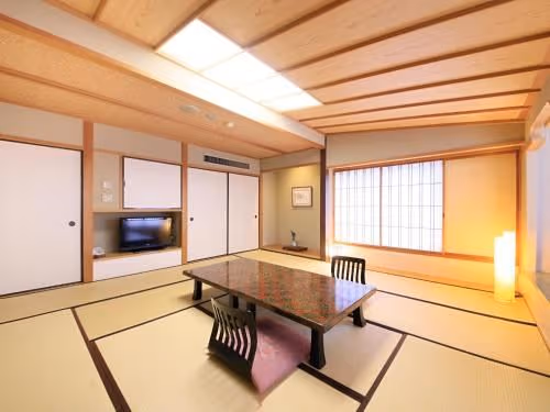 Japanese-Style Room