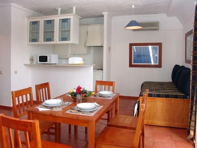 APARTMENT ONE BEDROOM