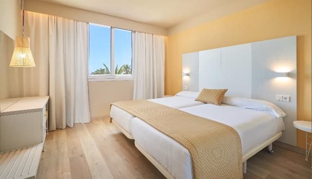 APARTMENT SUPERIOR
