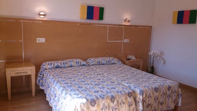 Double or Twin STANDARD