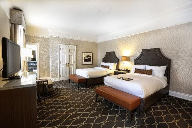 DOUBLE GUEST ROOM
