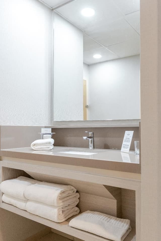 JUNIOR SUITE EXECUTIVE 2 DOUBLE BEDS