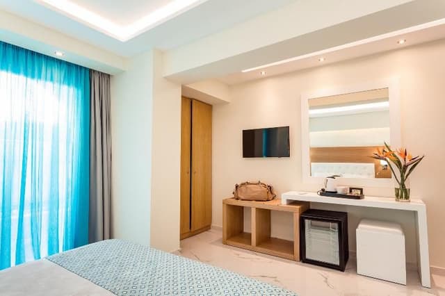 Double or Twin SIDE SEA VIEW