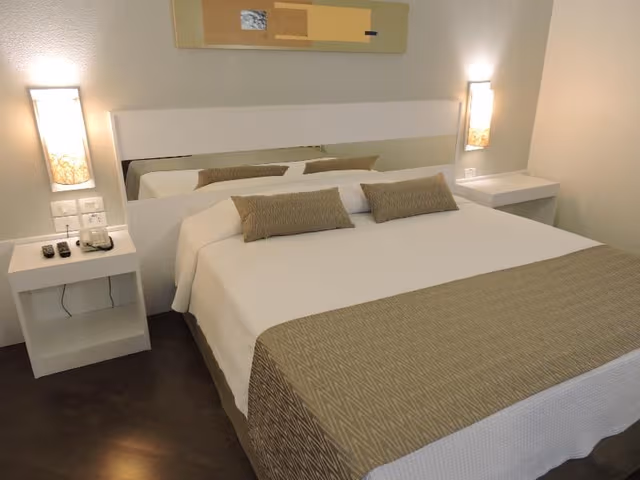 DOUBLE LUXURY