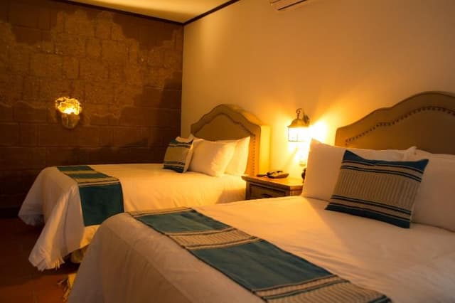 JUNIOR SUITE TWO QUEEN BEDS