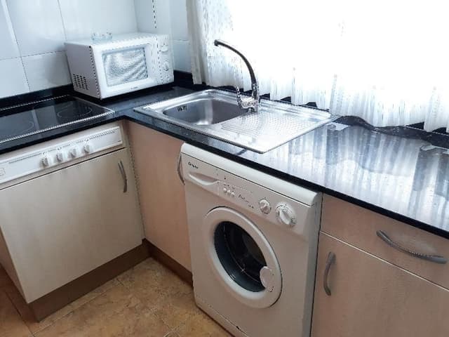 APARTMENT CAPACITY 4 ONE BEDROOM