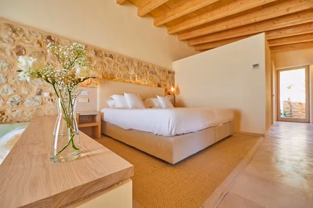 VILLA DELUXE