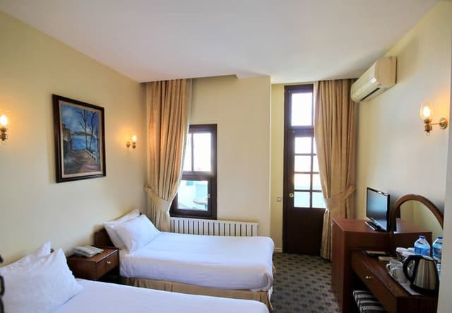 DOUBLE SEA VIEW