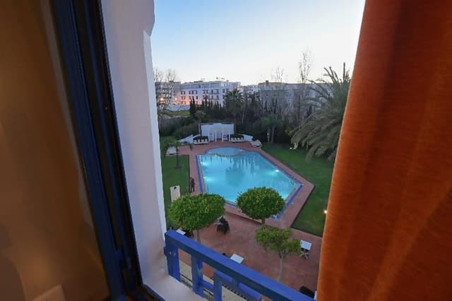 DOUBLE POOL VIEW