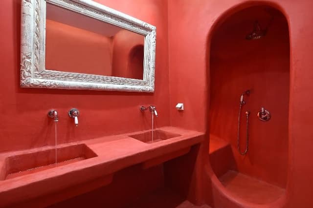 JUNIOR SUITE WITH JACUZZI