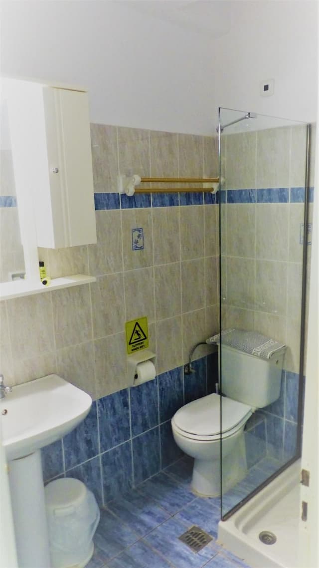 SINGLE STANDARD
