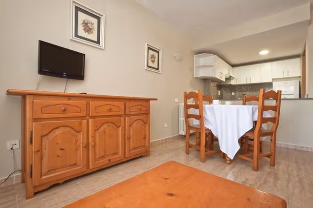 APARTMENT CAPACITY 6