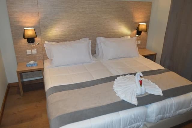 SUITE WITH KITCHENETTE