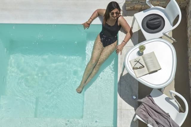 Double or Twin WITH PRIVATE POOL