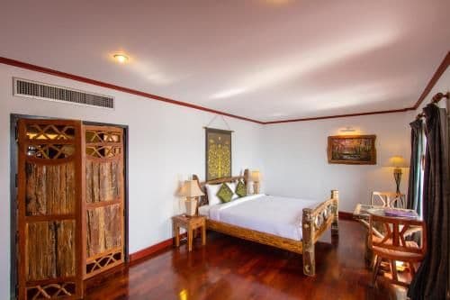 Deluxe Villa with Sea View