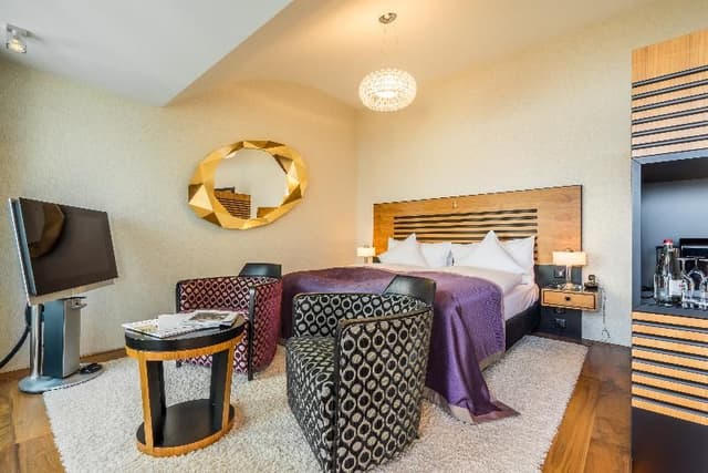 JUNIOR SUITE STANDARD