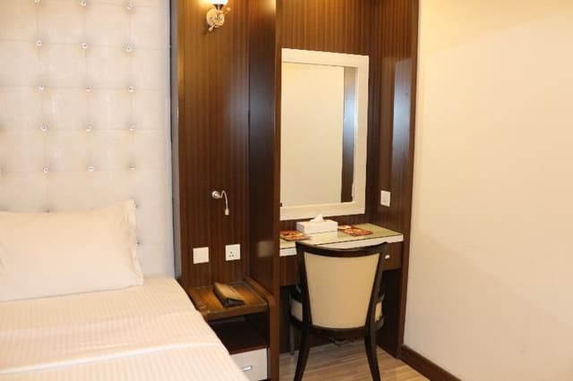 FAMILY ROOM DELUXE WITH BALCONY