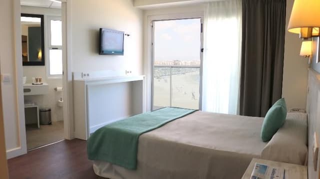 DOUBLE SEA VIEW