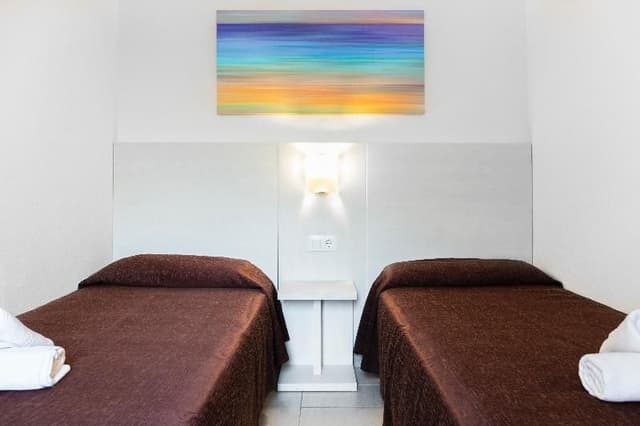 APARTMENT CAPACITY 6 TWO BEDROOMS