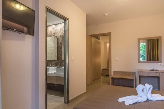 APARTMENT SUPERIOR