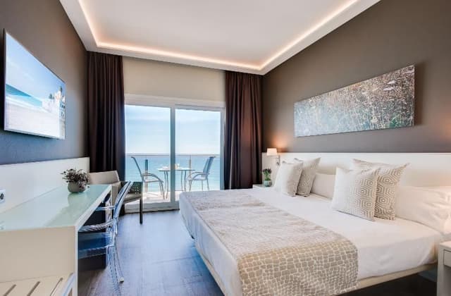 DOUBLE SINGLE USE SIDE SEA VIEW