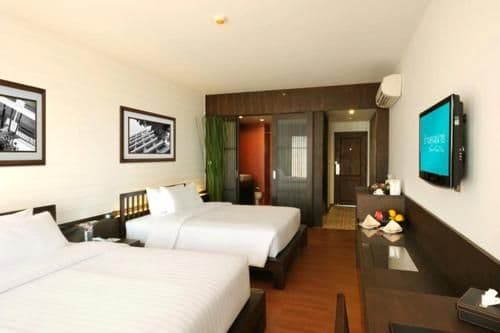 Deluxe Double or Twin Room