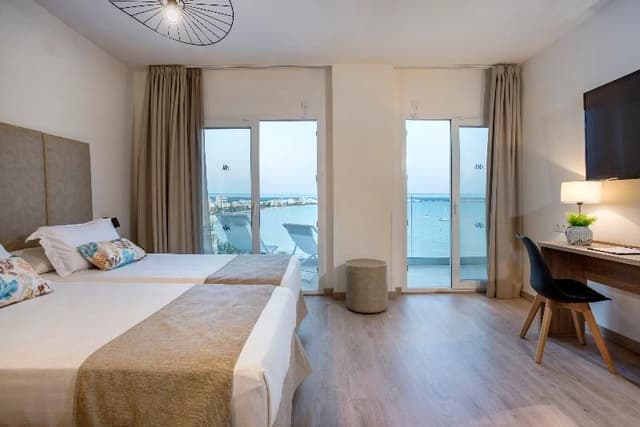 Double or Twin SEA VIEW
