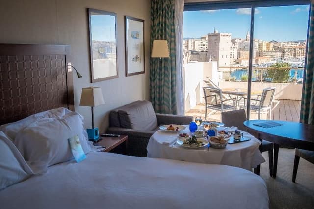 DOUBLE DELUXE WITH TERRACE