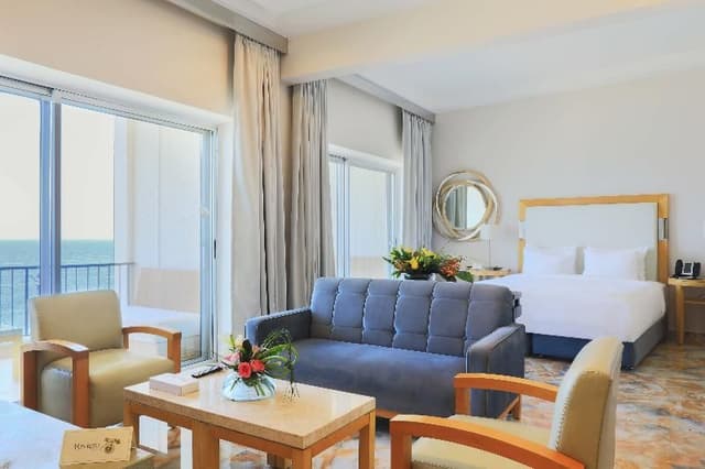 SUITE DELUXE SEA VIEW WITH BALCONY